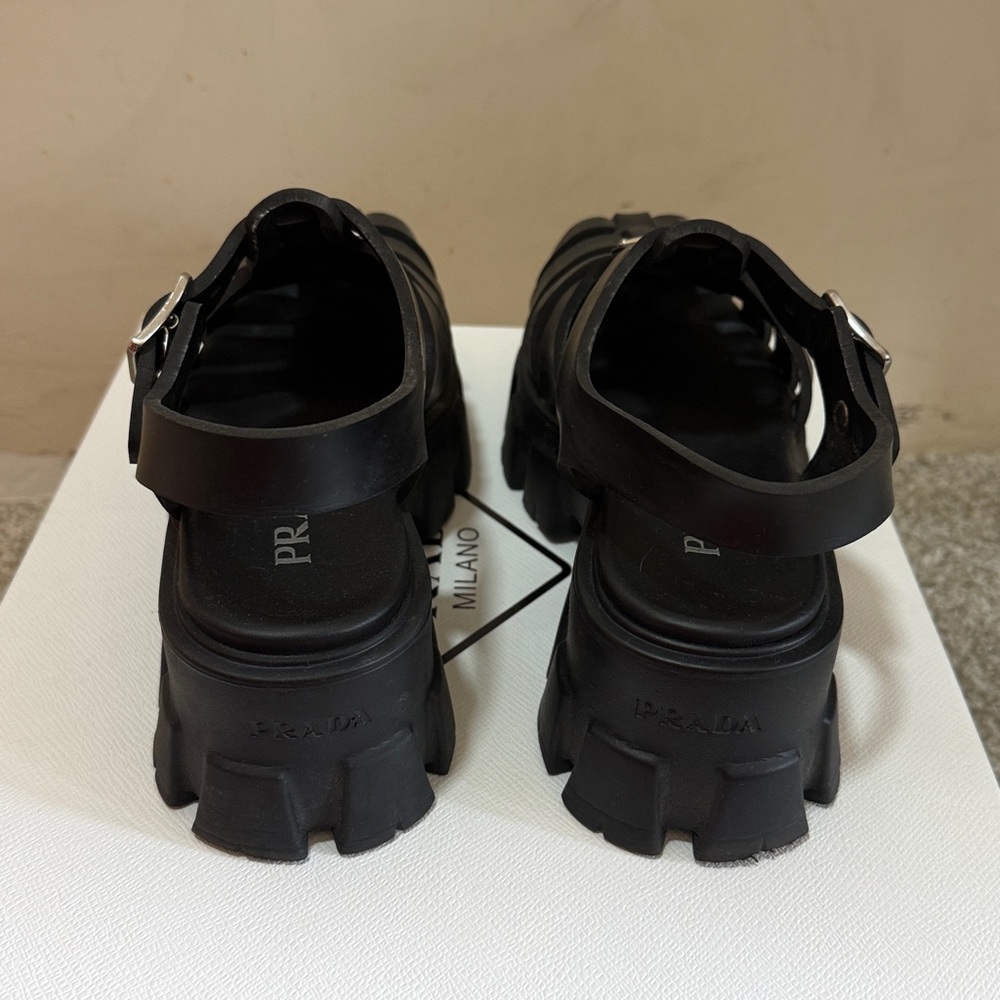 Prada Black Rubber Monolith sandals (chunky fisherman) size 37 - Picture 10 of 17